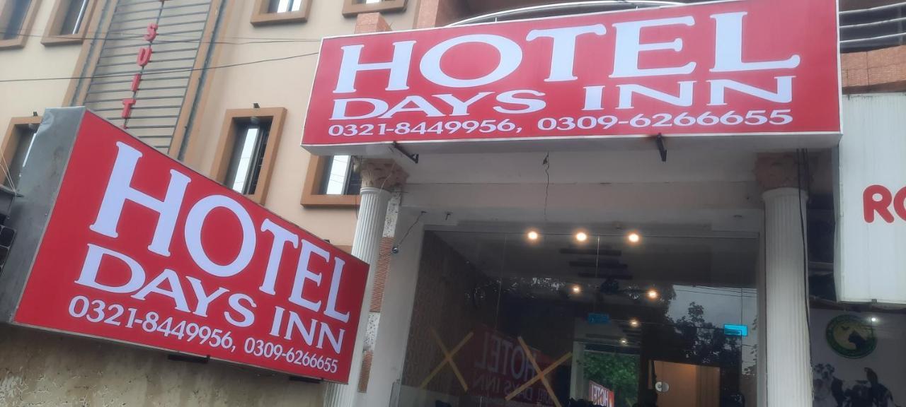 Hotel Day In Emporium Lahore Ngoại thất bức ảnh